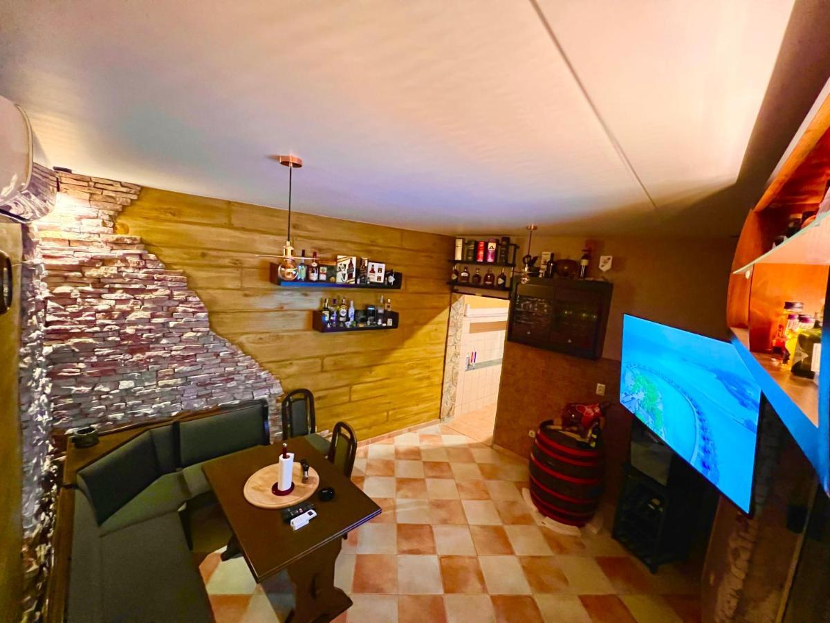 Villa Mostar - Resort Rozic エクステリア 写真