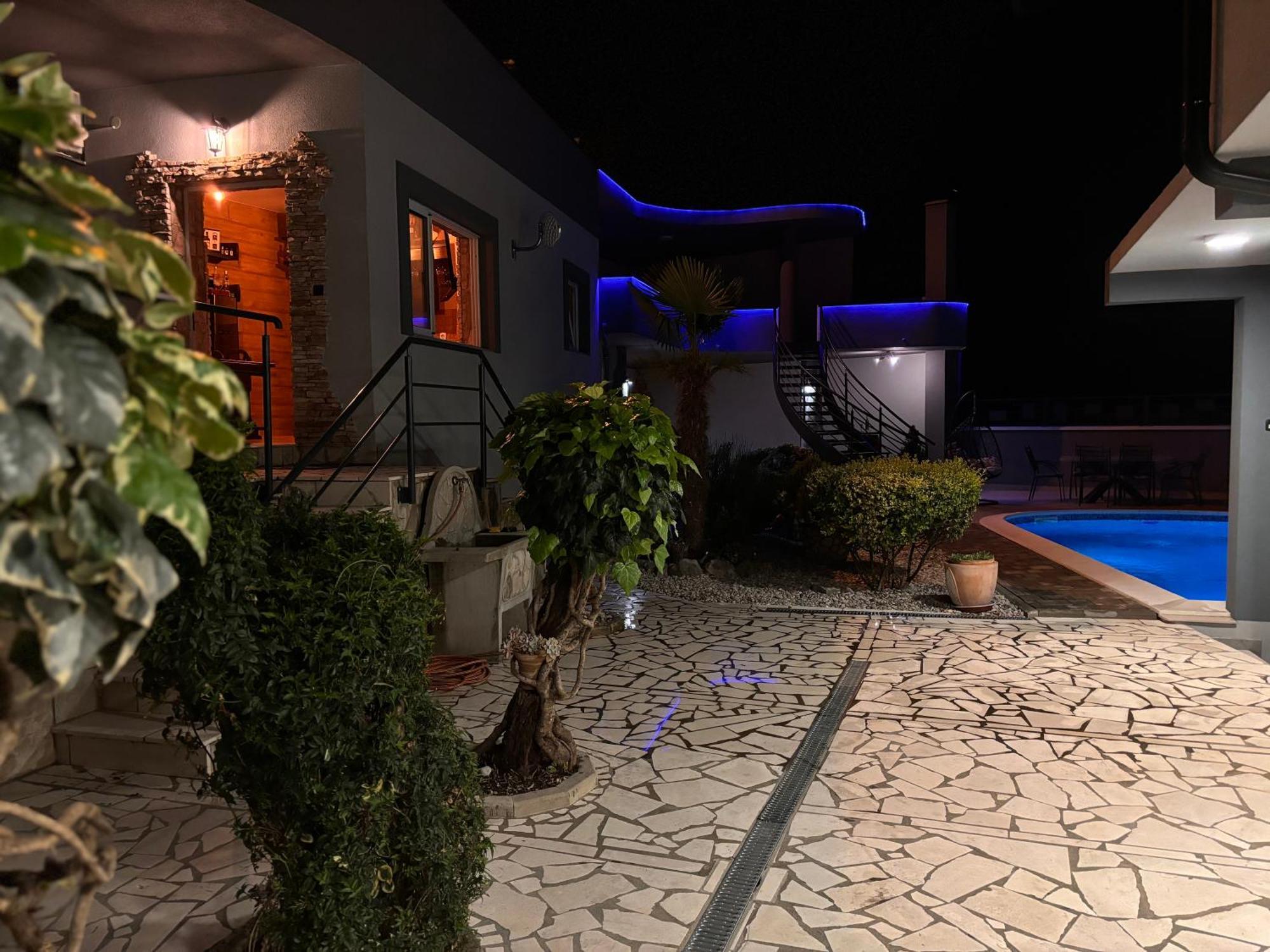 Villa Mostar - Resort Rozic エクステリア 写真